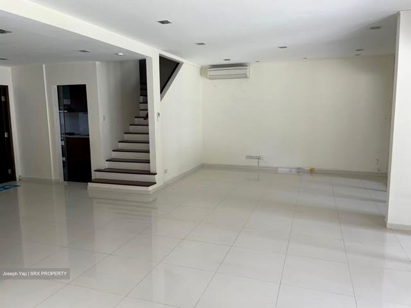 Kim Lin Park (D10), Semi-Detached #304896151